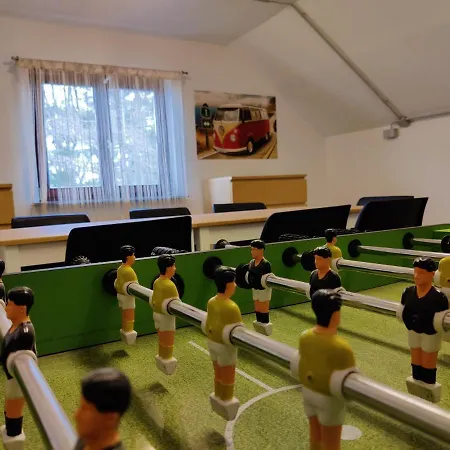 In Quiet Beautiful Area With Two Separate, Modern, Furnished Appartement Deutsch-Wagram