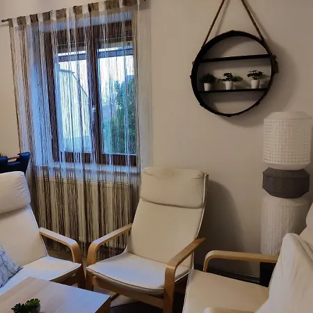 In Quiet Beautiful Area With Two Separate, Modern, Furnished * Deutsch-Wagram