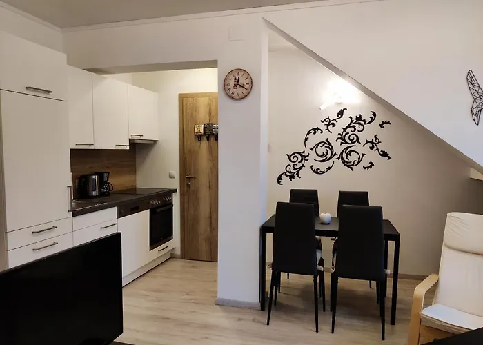 In Quiet Beautiful Area With Two Separate, Modern, Furnished Appartement *