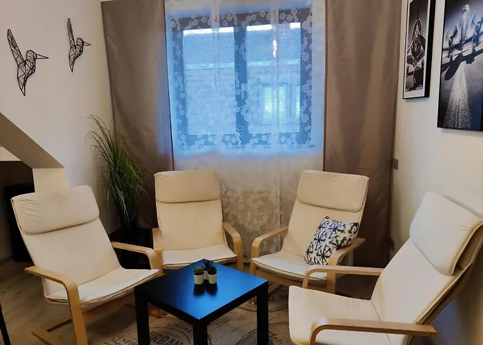 Appartement In Quiet Beautiful Area With Two Separate, Modern, Furnished