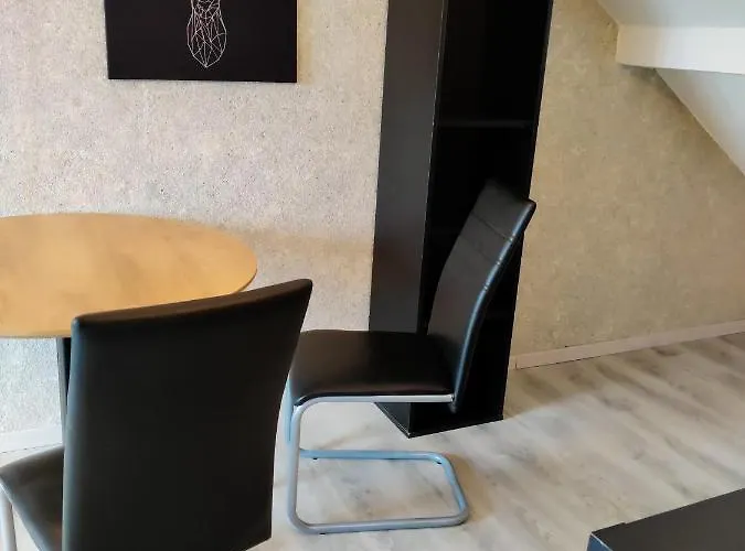 Appartement In Quiet Beautiful Area With Two Separate, Modern, Furnished *