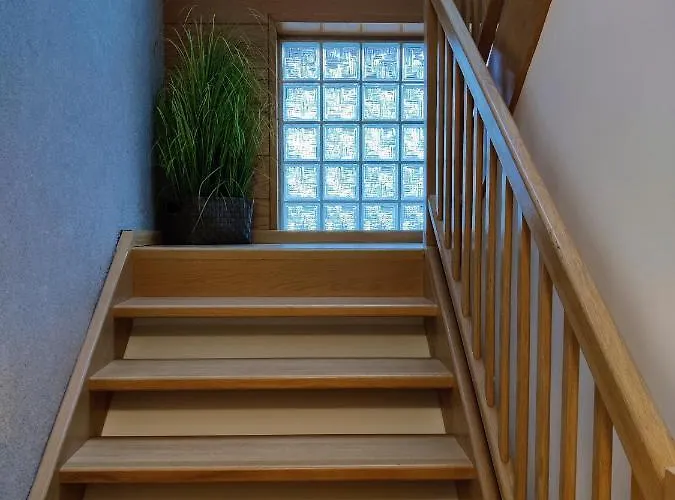 Appartement In Quiet Beautiful Area With Two Separate, Modern, Furnished Deutsch-Wagram